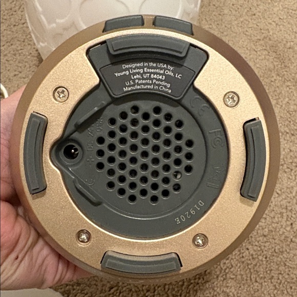 Young Living Diffuser - Picture 8 of 8